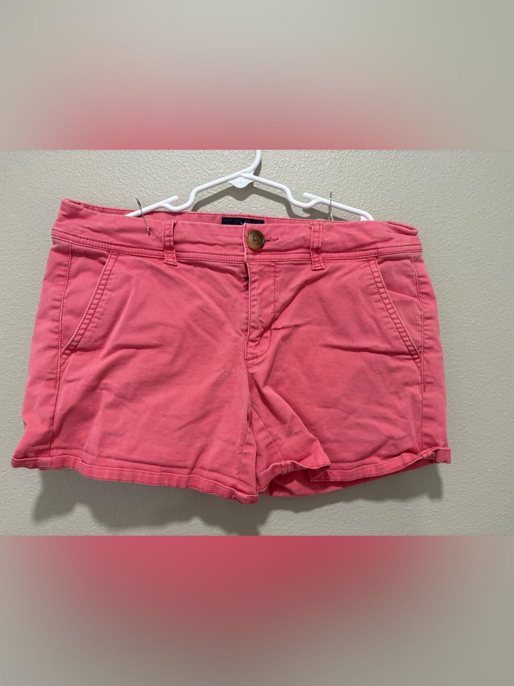 American Eagle Women’s Pink Shorts size 6